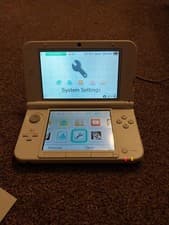 Image of Nintendo 3DS XL Luigi Special Edition. The Year of Luigi 30th Anniversary Boxed