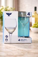 Image of Classic Elegance: Ravenhead 4-Piece White Wine Glass Set