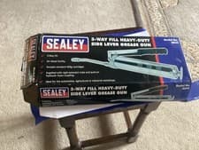 Image of Sealed 3-Way Heavy-Duty Side Lever Grease Gun