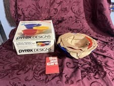 Image of Vintage Pyrex Designs Rainbow Colors 3 Pc Mixing Bowl Set NEW-Open Box 430-045