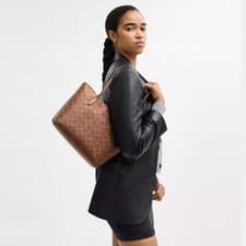 Image of NWT Coach CW396 Fiona Zip Tote Bag In Signature Canvas Smooth Leather $298