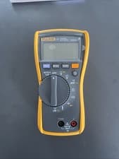 Image of Fluke 116 True RMS Digital Multimeter
