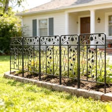Image of 80cm Tall Steel Garden Fence 5 Panels Total Rust-Resistant Screen Gate Outdoor