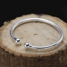 Image of 925 Sterling Silver Plain Ladies Expanding Bangle - 925 Silver - Gift Baged