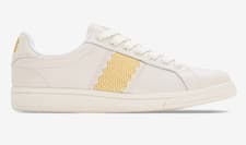 Image of FRED PERRY B721 LEATHER/ TAPE DETAIL TRAINERS, ECRU, B8302-560, SIZE 7UK, EU41