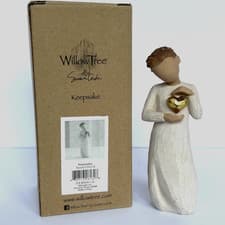 Image of Willow Tree Keepsake Forever in the Heart Girl with Gold Heart Figurine NIB