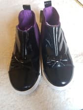 Image of Brand new Kickers black For Kids/ girls black Size Eur 25