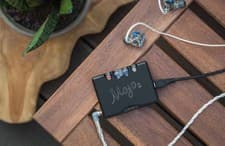 Image of Chord Mojo DAC Amplifier and leather case