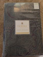 Image of Dorma Paisley Jacquard Damson King Duvet Cover Set Brand New Sealed