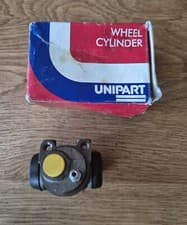 Image of Wheel Cylinder fits PEUGEOT 106 Mk2  Unipart GWC1565