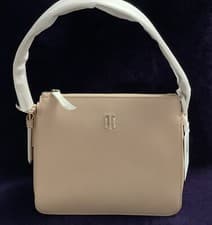 Image of TOMMY HILFIGER TIMELESS SHOULDER BAG