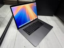 Image of Apple MacBook Pro Retina 15.4” 2018 - 2TB SSD 32GB Ram 2.9GHz 6-Core i9 Pro 560X
