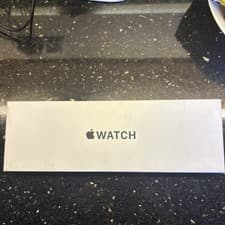 Image of Apple Watch SE 2nd Gen 40mm GPS Starlight Aluminium – Brand New Sealed