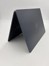 Image of MacBook Air Midnight 2022 3.49GHz M2 8-Core CPU 8-Core GPU 8GB 256GB Very Good