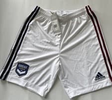 Image of Adidas shorts kids junior Size 13-14 y