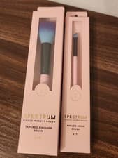 Image of Spectrum Brushes 2x Makeup Brush A04 + A17