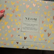 Image of Neom Christmas Wellbeing Collection Gift Set BNIB