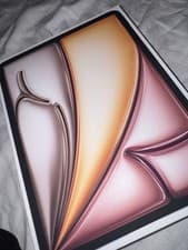 Image of Apple iPad Air 13-inch M2 2024 WiFi Cellular Tablet 128GB Starlight