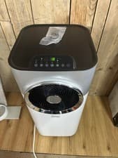 Image of BLACK+DECKER 12K 3-in-1 Air Conditioning Unit - White (BXAC40008GB) R4