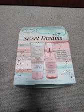 Image of The Kind Edit Co. Signature Sweet Dreams Gift Set - Pillow Mist, Body Lotion