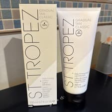 Image of ST. TROPEZ Gradual Tan Classic Daily Firming Lotion Light/Medium 200ml New Boxed