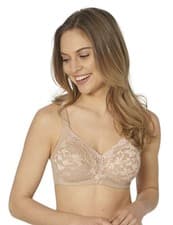 Image of Triumph Delicate Doreen Bra Non-Wired Full Cup Bra Womens Bras 10135874