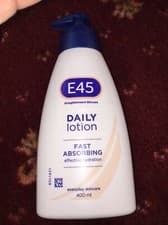 Image of 2x E45 Daily lotion for dry and sensitive skin 400ml NEW see photos box 28 mam