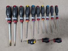 Image of Facom Phillips; Pozidriv; Slotted Screwdriver Set, 13-Piece