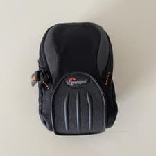 Image of Lowepro Apex 5 AW Compact Camera Case Black/Grey