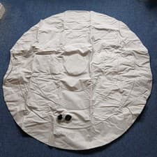 Image of 4 Person Wave Spa Hot Tub Circular Light Grey Inflatable Insulated Cover