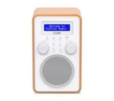 Image of Logik L60DAB25 Portable DAB+/FM Radio White & Woodgrain