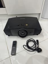 Image of BENQ W5700 STANDARD THROW PRIJECTOR 1800 ANSI LUMENS DLP UHD 4K 162 LAMP HOURS
