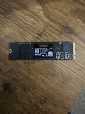 Image of Western Digital WD_BLACK SN7100 2TB NVMe SSD PCIe Gen4 M.2 2280 7250MB/s 100% He