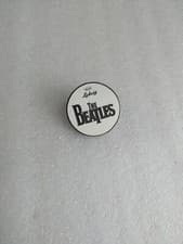 Image of THE BEATLES PIN BADGE