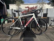 Image of TREK Domane AL 3 Disc 2022 Crystal White / Red 54cm