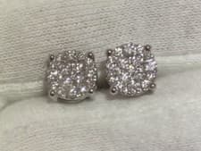 Image of 18ct white Gold cluster diamond stud earrings