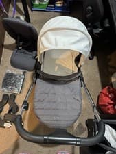 Image of iCandy Raspberry Bundle - Lightly Used, Perfect for Urban Parents