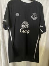 Image of Umbro Black Everton Top size XL
