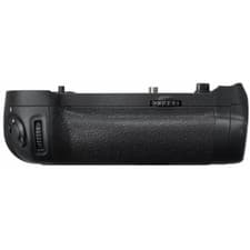 Image of OFFICIAL Nikon MB-D18 Multi-power battery pack for D850 / AIRMAIL with TRACKING