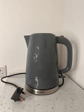 Image of Russell Hobbs 26051 Honeycomb Textured Rapid Boil Jug Kettle 1.7L, 3000W, Black