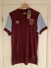 Image of Official West Ham Unsponsored Umbro Home Shirt 2023/24 Medium M BNWT