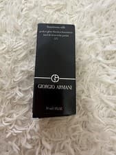Image of Armani Beauty Luminous Silk Foundation 30ml Shade 5.75