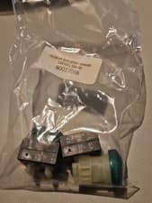 Image of 2 x SIEMENS 3SB3001-6AA40 INDICATOR LIGHT signal light green