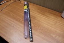 Image of DeWalt DT60830 Elite SDS Max 4 Cutter Head Masonry Brick Drill Bit 28mm 570mm
