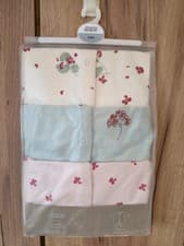Image of Mamas And Papas 3 Baby Girl Sleepsuits Set 3-6 Months BNWT FREE POSTAGE SAME DAY