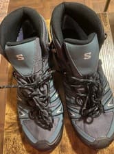 Image of 9 Salomon X Ultra Pioneer MidGTX hiking boots