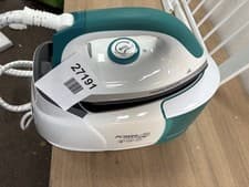 Image of Morphy Richards AutoClean Power Steam Elite Steam Generator Iron