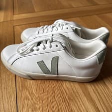 Image of Women's Esplar logo-embroidered leather low-top trainers UK 5 VEJA
