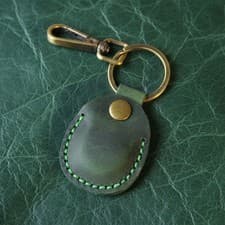Image of Handmade Leather AirTag Keyring – Premium Apple AirTag Holder | LEELOFT UK
