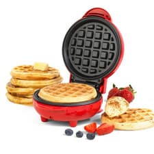 Image of Giles & Posner EK4214G 550W Non‑Stick Mini Waffle Maker – Red